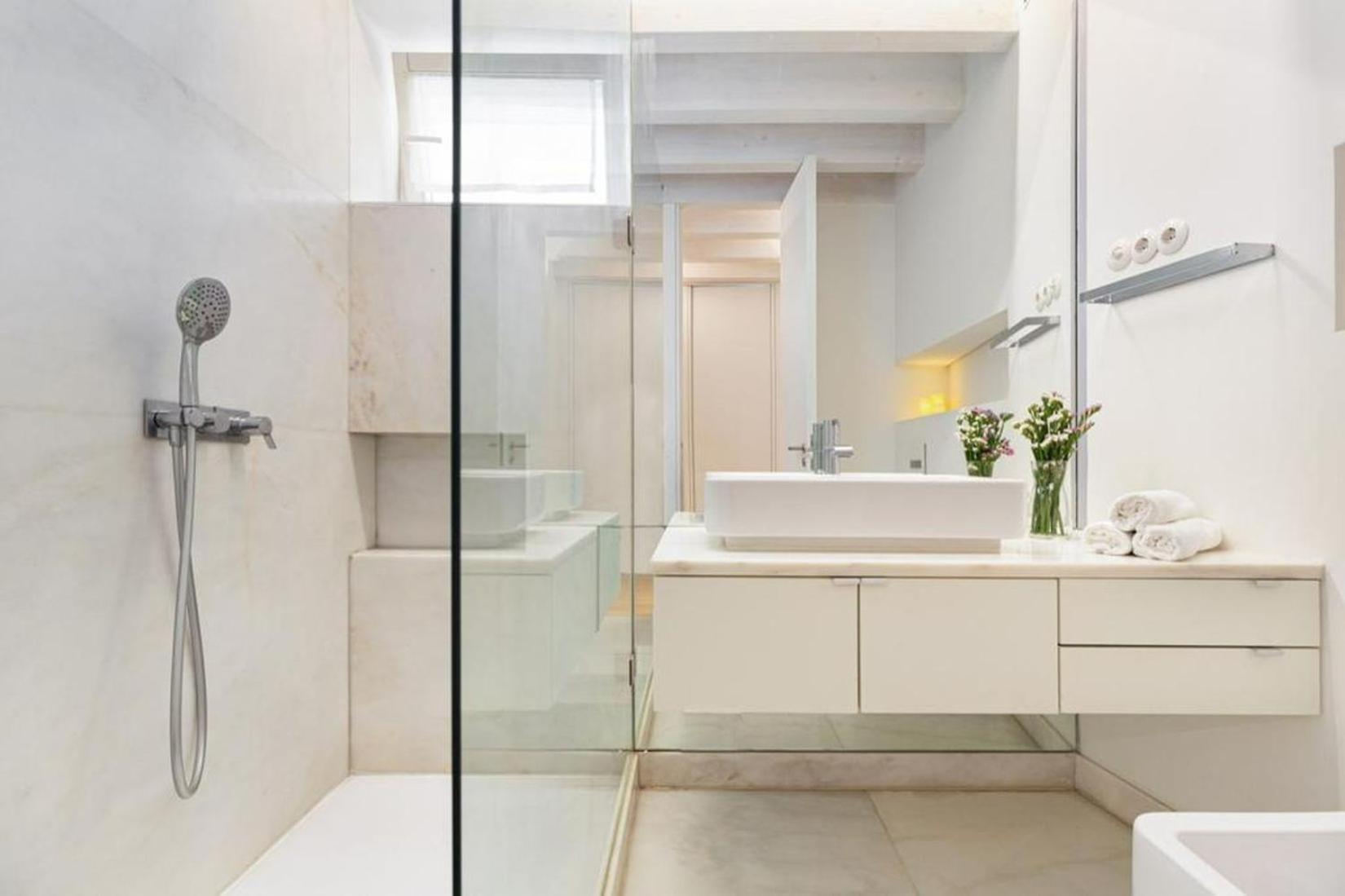 Be Local - 3 Bedrooms Flat In Front Of The Fado Museum In Alfama Apartamento *