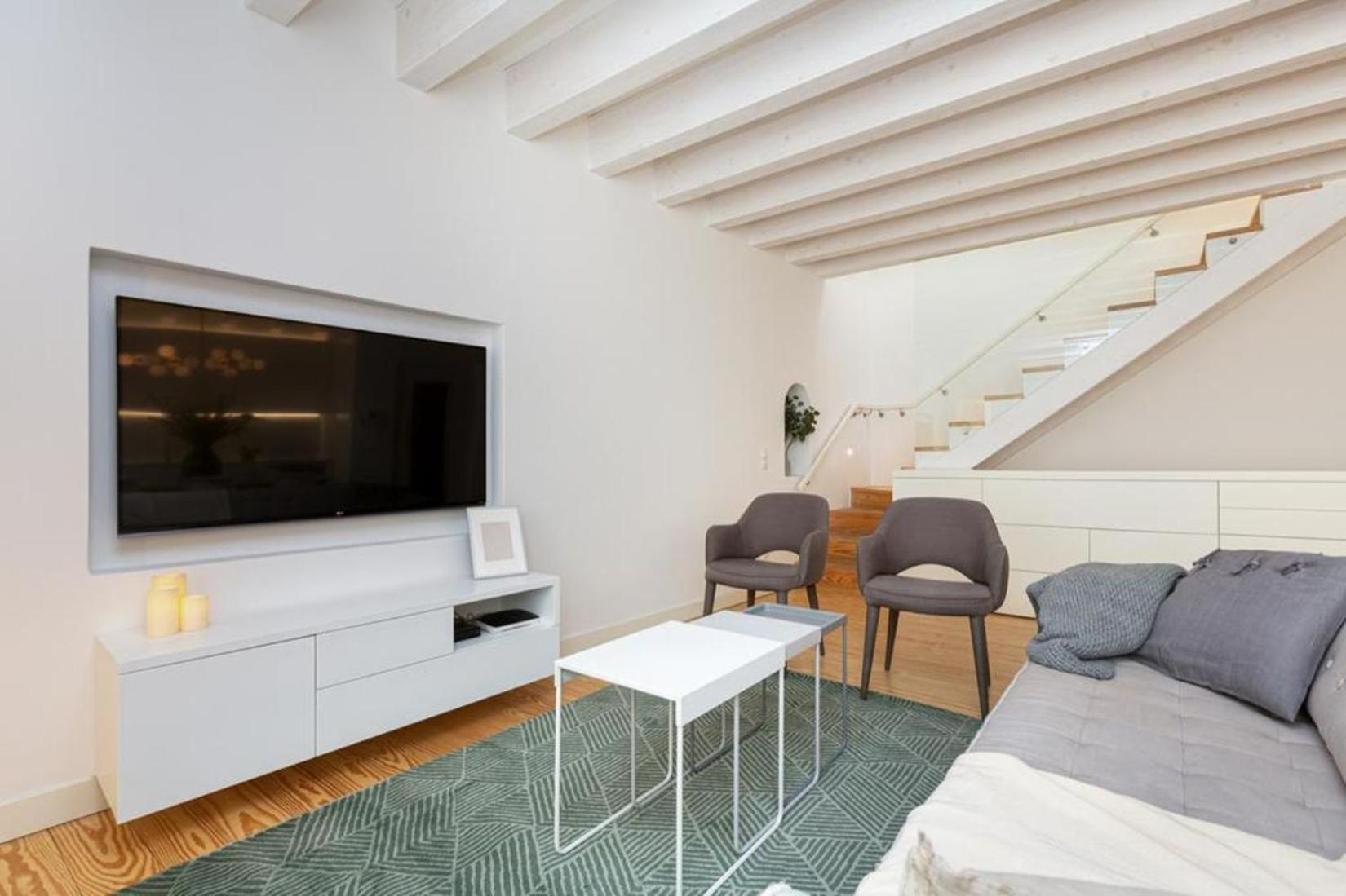 Be Local - 3 Bedrooms Flat In Front Of The Fado Museum In Alfama Lisboa